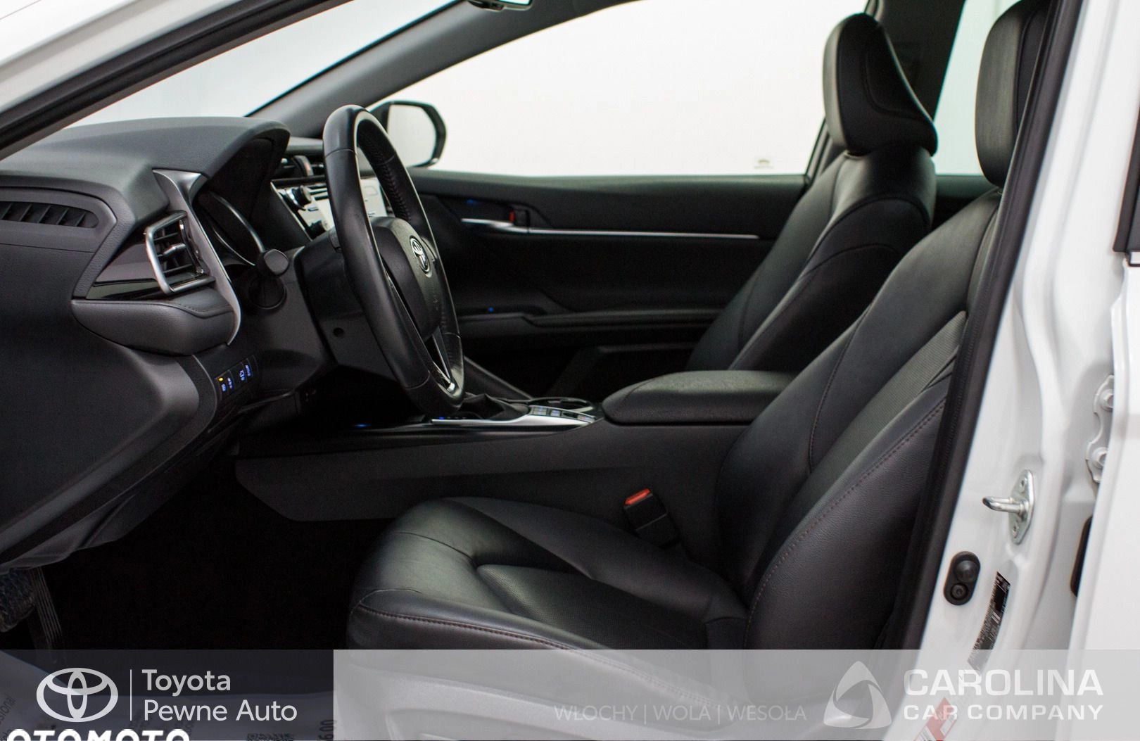 Toyota Camry cena 108500 przebieg: 93932, rok produkcji 2020 z Warszawa małe 121
